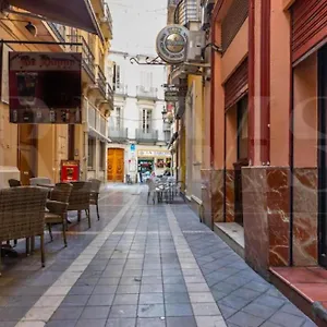 https://holidays2malaga-premium-old-town.1costadelsol.com