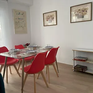 https://precioso-apartamento-con-patio-granada.es-andalucia.com