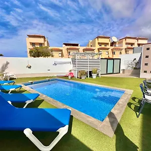 https://el-mar-house-private-heated-pool.tenerifehoteles.net